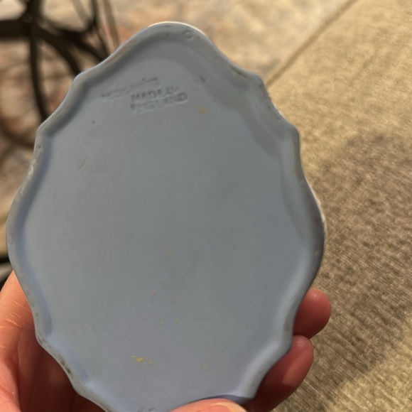 Wedgewood trinket dish - Picture 3 of 3